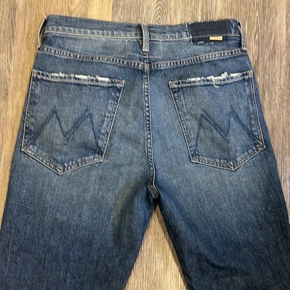 MOTHER Blue Ankle & Cropped Jeans - Picture 4 of 11